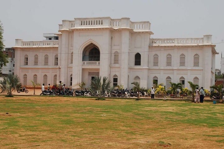 Nawab Shah Alam Khan College of Engineering and Technology, Hyderabad campus photo 4