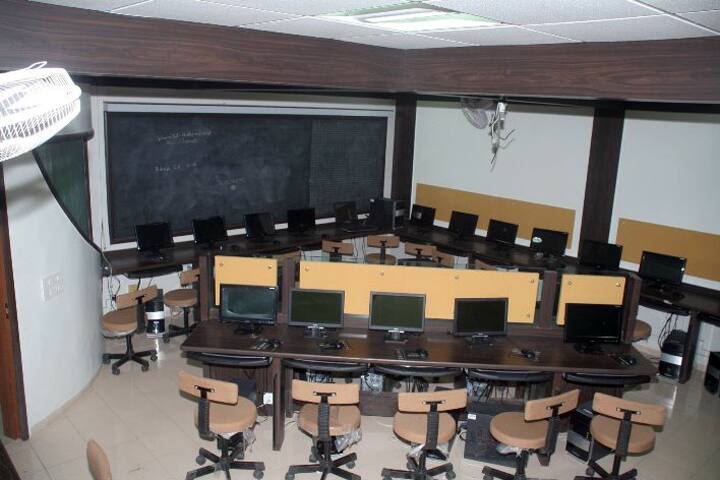 GLS Institute of Computer Technology, Ahmedabad campus photo 5
