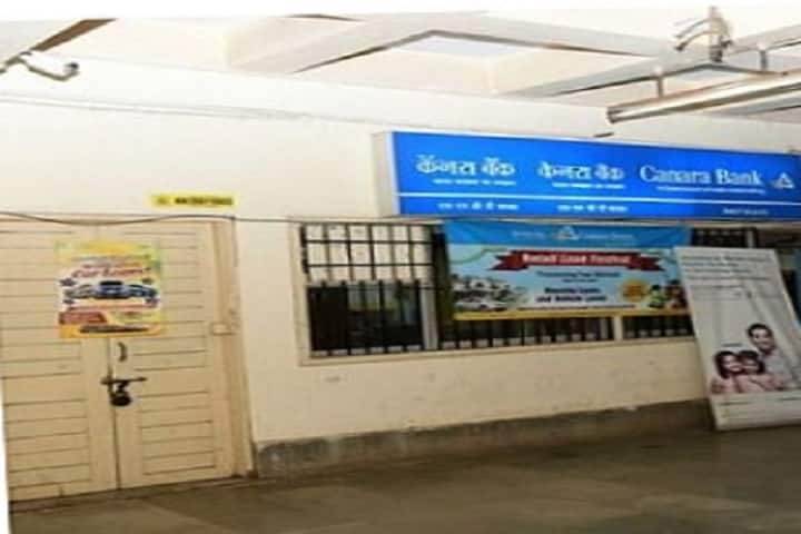 SNDT Women's University Law School, Mumbai campus photo 2