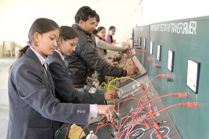 Lakshmi Narain College of Technology and Science, Gwalior campus photo 3