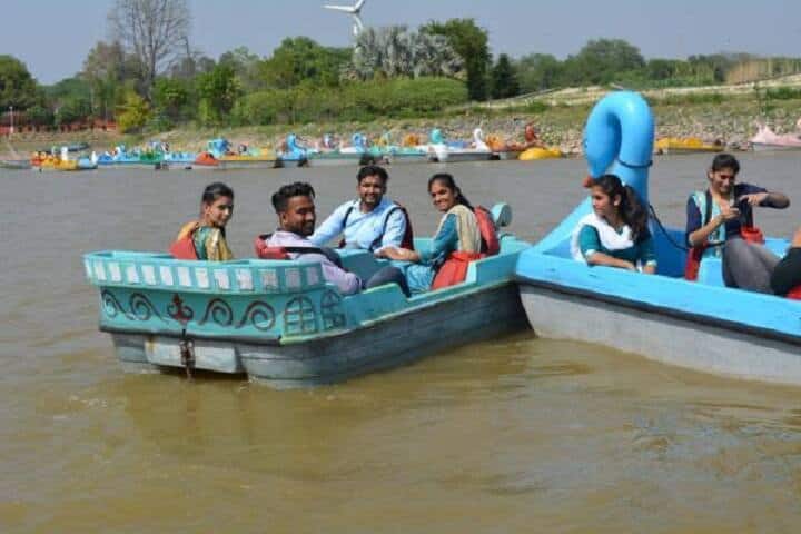 Guru Gobind Singh College of Arts, Science and Commerce, Sangrur campus photo 2