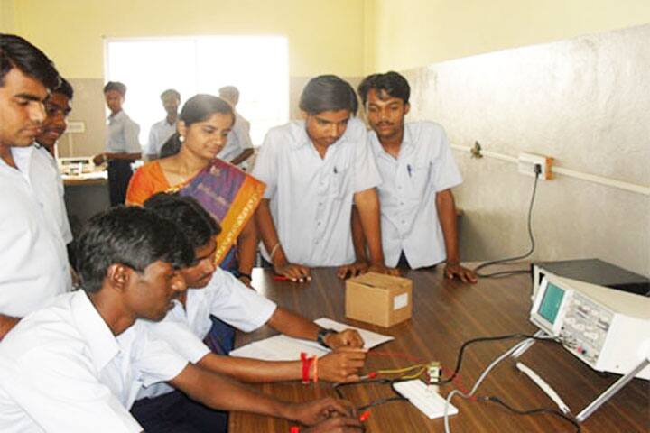 Shetty Polytechnic College, Gulbarga campus photo 3