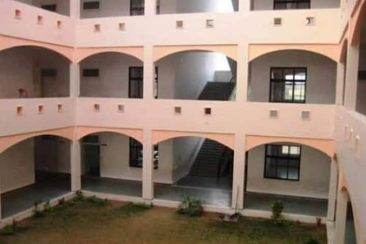 Adarsh Science College, Anand campus photo 2