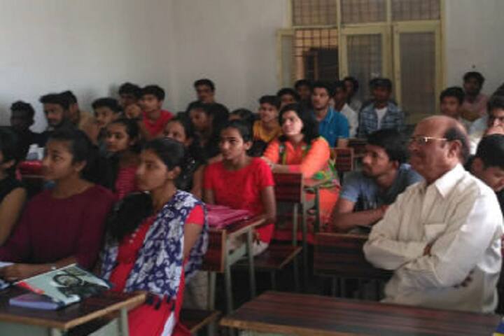 Nishitha Commerce and Science College, Nizamabad campus photo 2