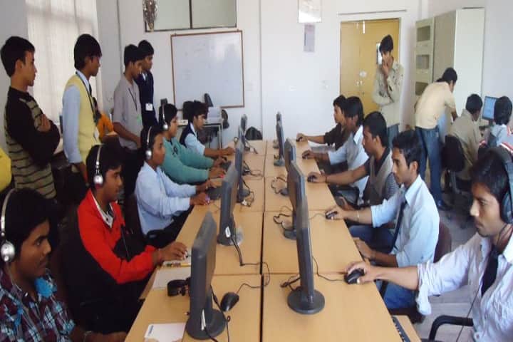 Vidyadhan College, Aurangabad campus photo 3