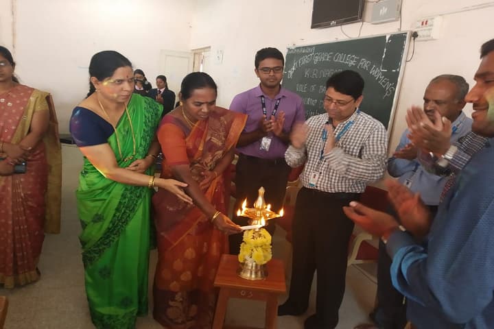 Government First Grade College for Women, Krishnarajanagara campus photo 5