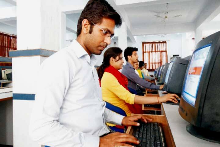 Janhit School of Management, Ghaziabad campus photo 6