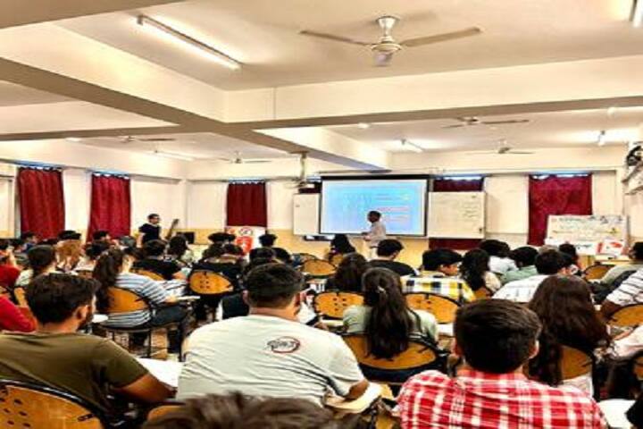 Bharatiya Vidya Bhavan S P College of Communication and Management, Delhi campus photo 6