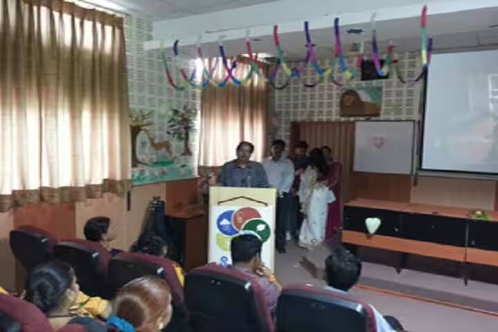 School of Energy and Environmental Studies, Devi Ahilya Vishwavidyalaya, Indore campus photo 3
