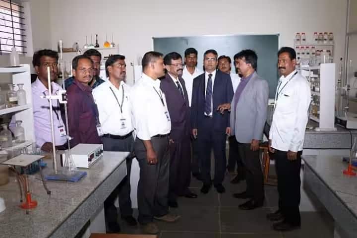 Government First Grade College, Jagalur campus photo 3