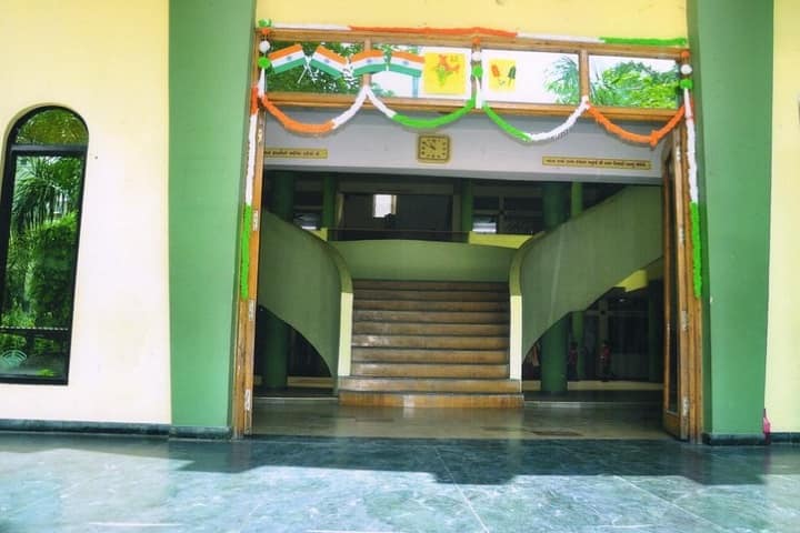 Uma B Ed College, Ahmedabad campus photo 2
