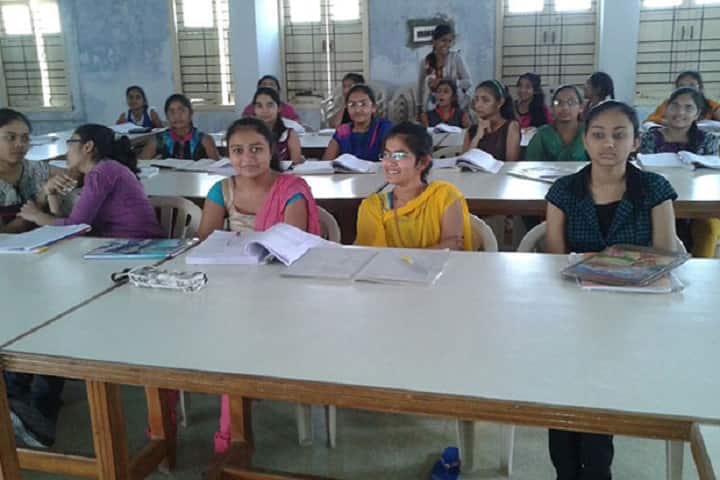 Smt Motiben Jadavjibhai Malani Education and Cheritable Trust Shree Mahila College, Khamta campus photo 2