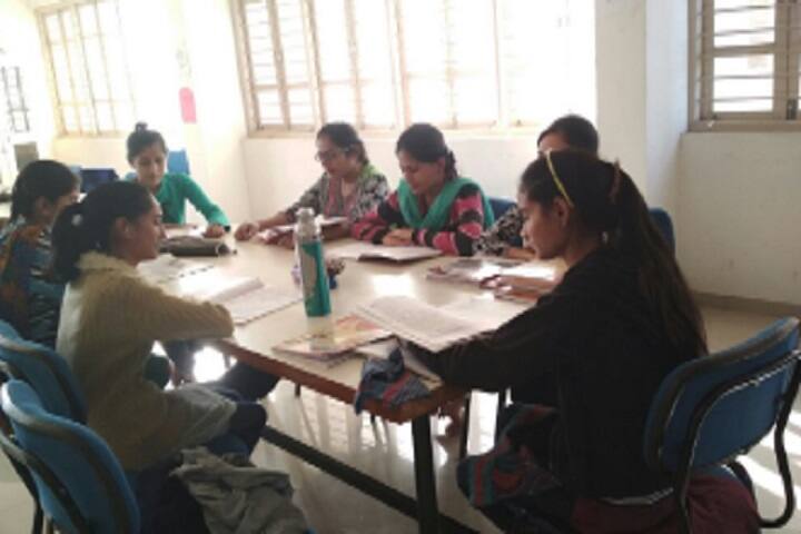 Shree Kokilaben Karsanbhai Patel Girls Science College, Mehsana campus photo 6