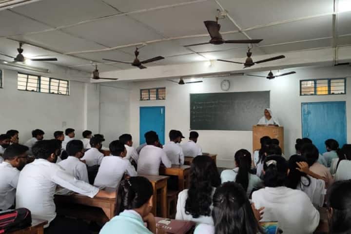 PCC campus photo 5