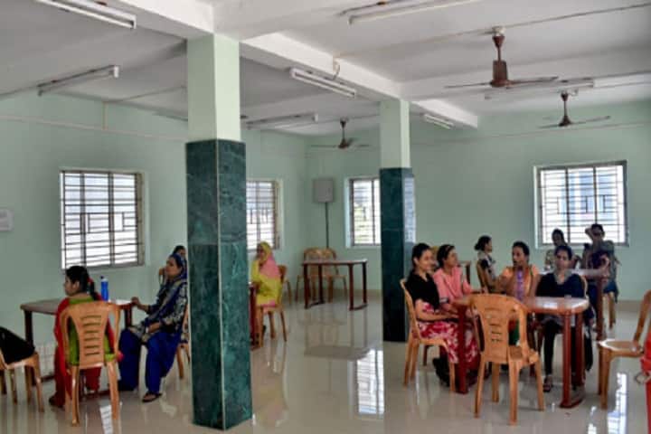 Government Girls General Degree College, Ekbalpur campus photo 5