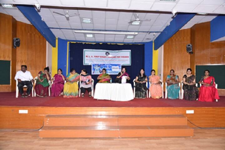 Malleswaram Ladies Association First Grade College For Women, Bangalore campus photo 3