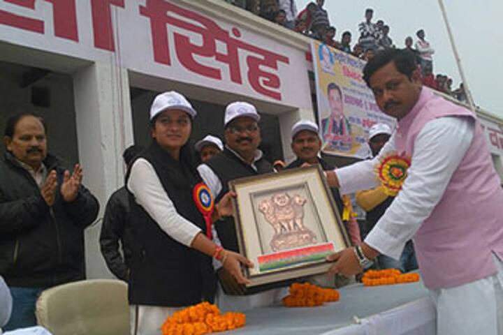Rastraveer Nihalarati College of Commerce and Management, Varanasi campus photo 4