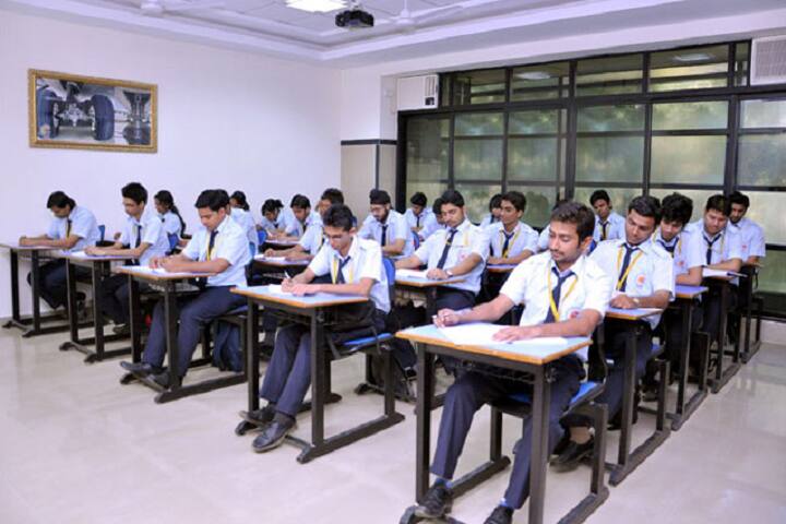 Thakur Institute of Aviation Technology, Mumbai campus photo 6