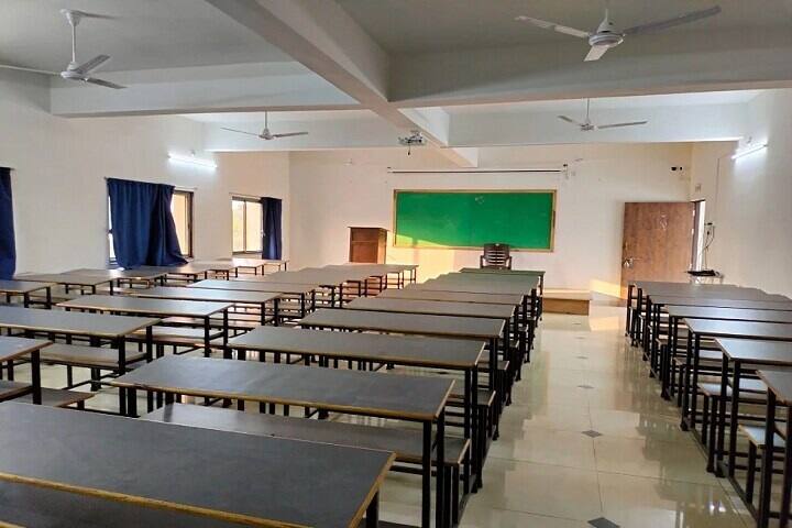 Shree Krishna Arts College, Lakhani campus photo 4