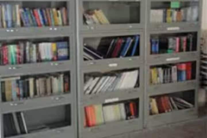 Janata Government First Grade College, Basavapatna campus photo 2