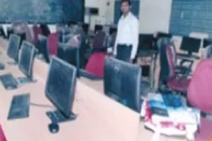 Navodaya First Grade College, Chikkanayakanahalli campus photo 3