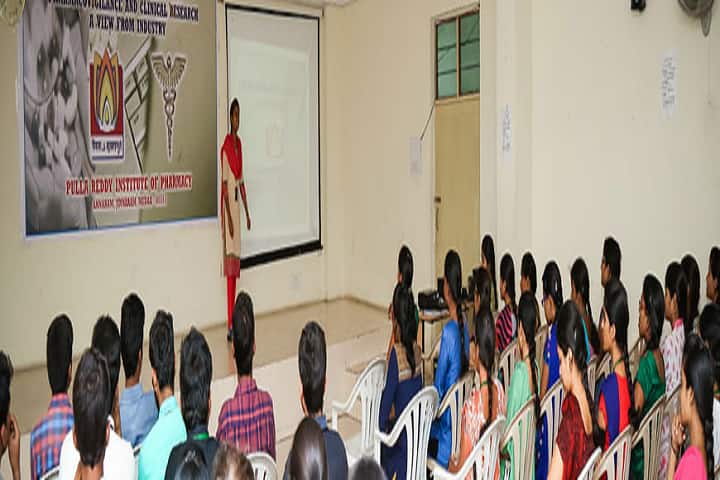 Pullareddy Institute of Pharmacy, Jinnaram campus photo 3