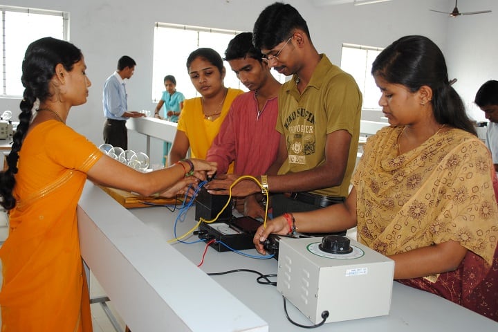 Kamath Institute of Technology, Udupi campus photo 4