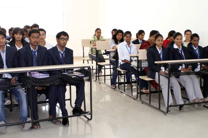 Reva First Grade Evening College, Bangalore campus photo 3
