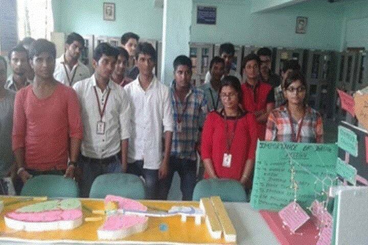 IIMT College of Medical Sciences, Meerut campus photo 4