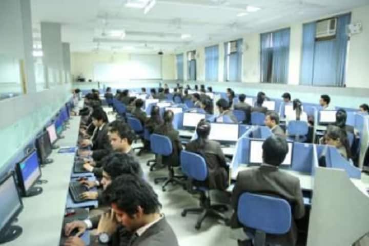 ITS Ghaziabad campus photo 4