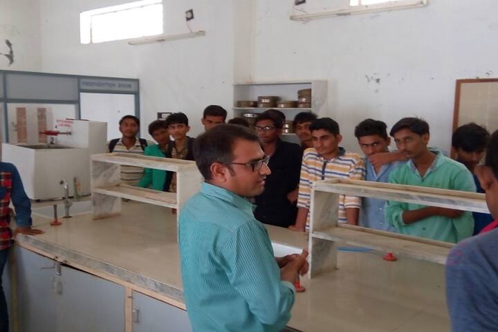 Ratnamani College of Pharmacy, Becharaji campus photo 3