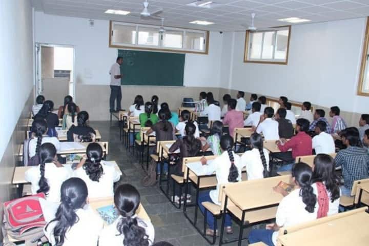 VDF School of Polytechnic, Latur campus photo 4