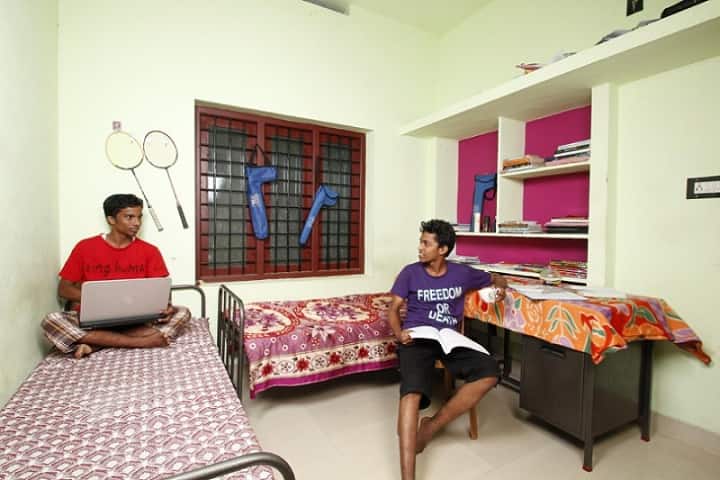 SSR College of Science and Management Studies, Bangalore campus photo 6