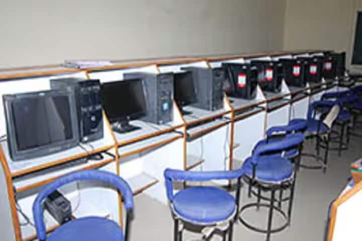 Vaish Girls College, Panipat campus photo 4