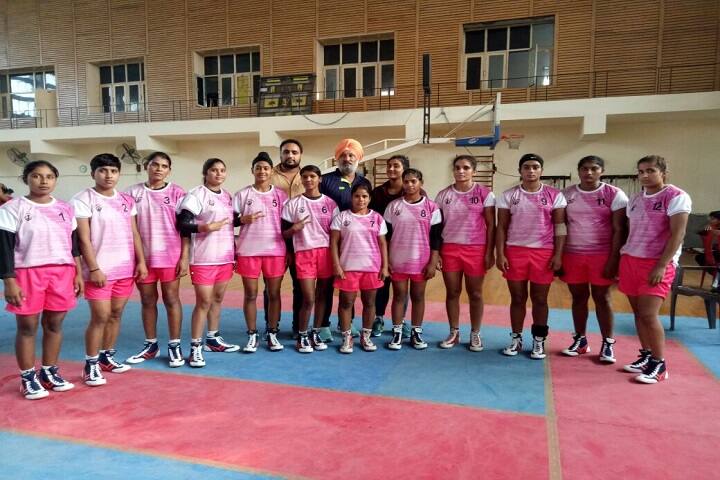 Shri Raghunath Girls College, Amritsar campus photo 2