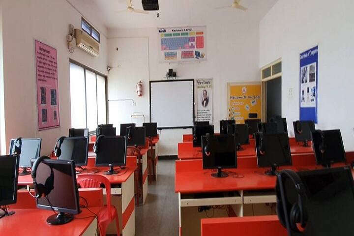 Srikari Degree College, Hospet campus photo 6
