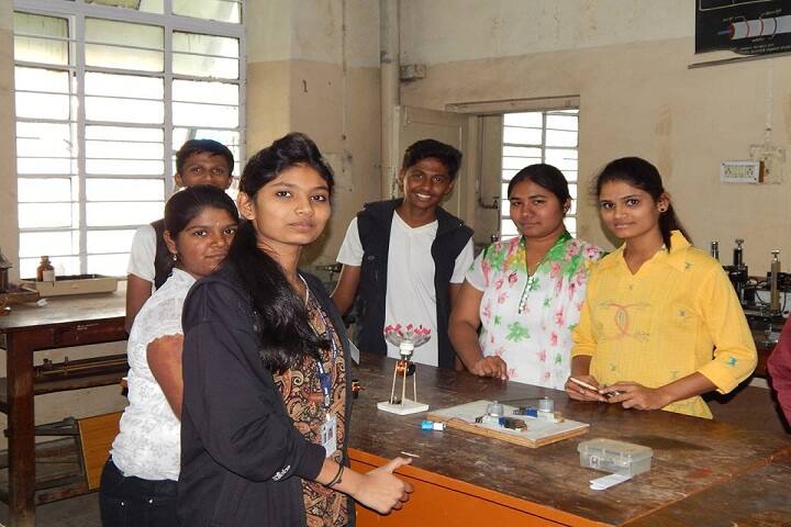 MES Abasaheb Garware College, Pune campus photo 2