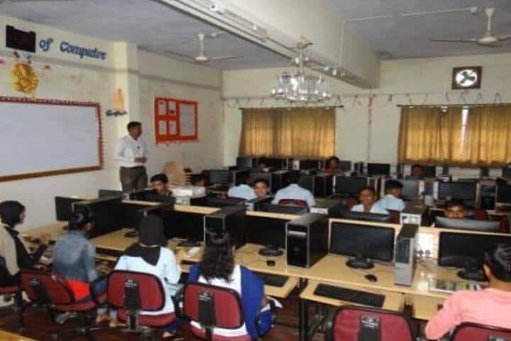 Yashwant Shikshan Sanstha's Miraj Mahavidyalaya, Miraj campus photo 2