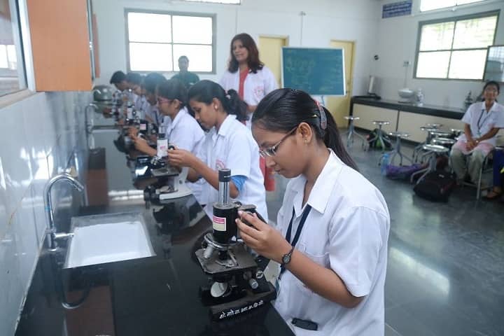 Seth G R Ayurved College, Solapur campus photo 3