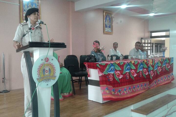 Shree Sahjanand Girls Institute, Bhuj campus photo 4