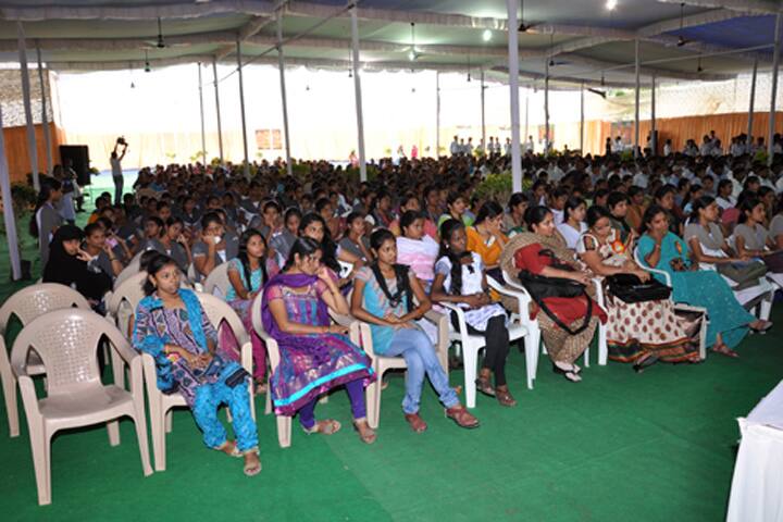 Rajiv Gandhi College of Pharmacy, Rajahmundry campus photo 4