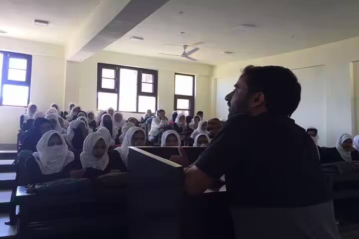 Government Degree College, Magam campus photo 3