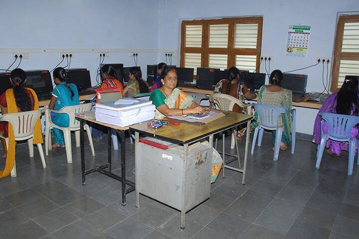 Sri Padmavathi Mahila Kalasala, Hyderabad campus photo 4