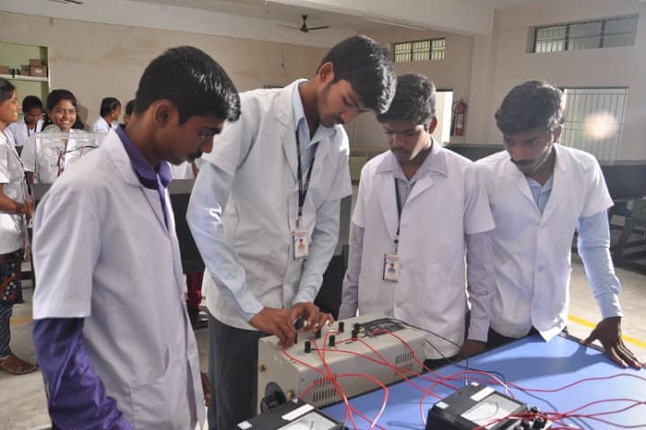 Shri Krishnaa College of Engineering and Technology, Mannadipet campus photo 5