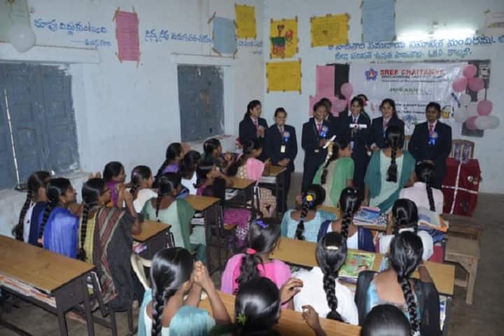 Sree Chaitanya PG College, Karimnagar campus photo 2