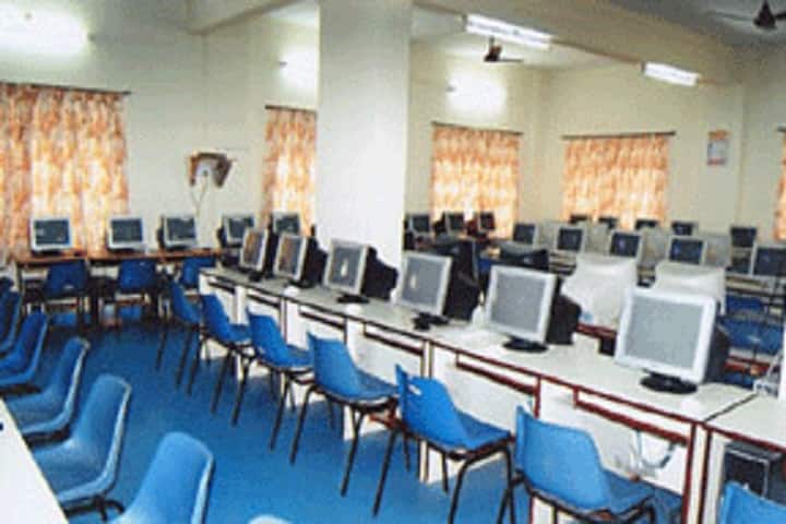 Raja Shree Shivraya Pratishthans Institute of Management and Computer Studies, Pune campus photo 3