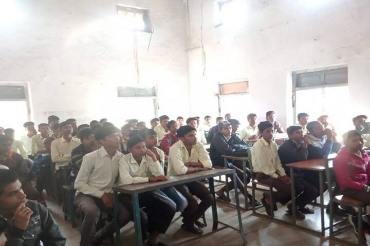 Shri Makhanlal Chaturvedi Government College, Babai campus photo 2
