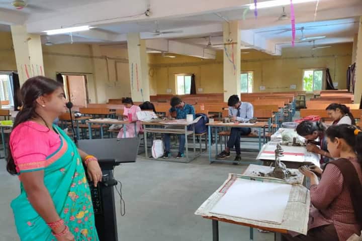 Shri Makhanlal Chaturvedi Government College, Babai campus photo 3