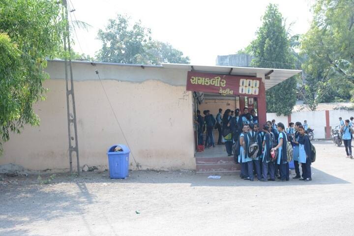Shree JS Bhakta and Shree KM Bhakta Arts and Shree AN Shah Science and Shree NF Shah Commerce College, Surat campus photo 3