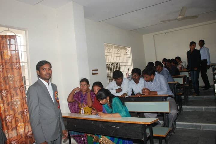 Laqshya College of Management, Tanikella campus photo 2